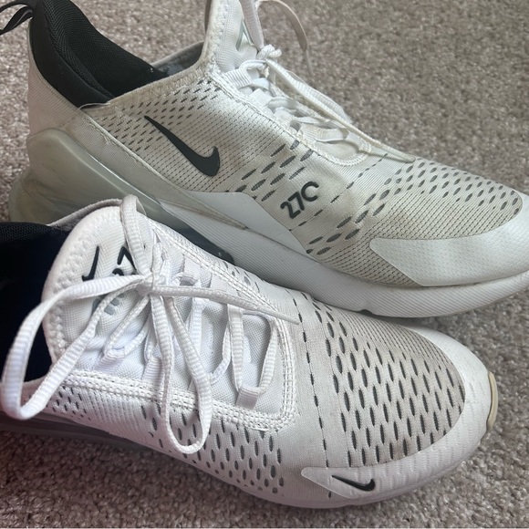 Nike Air Max 270 Men's Size 9 White Black Pure Platinum AH8050-100 Running Shoes - Picture 11 of 12